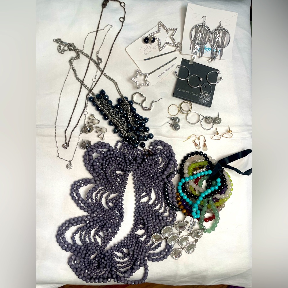 Lot of misc jewelry earrings, rings, necklaces, bracelets, hair accessory